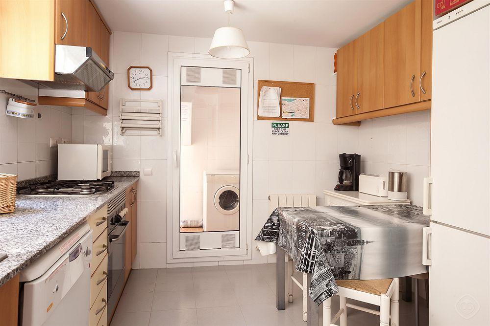 Gracia Apartments Barcellona Esterno foto
