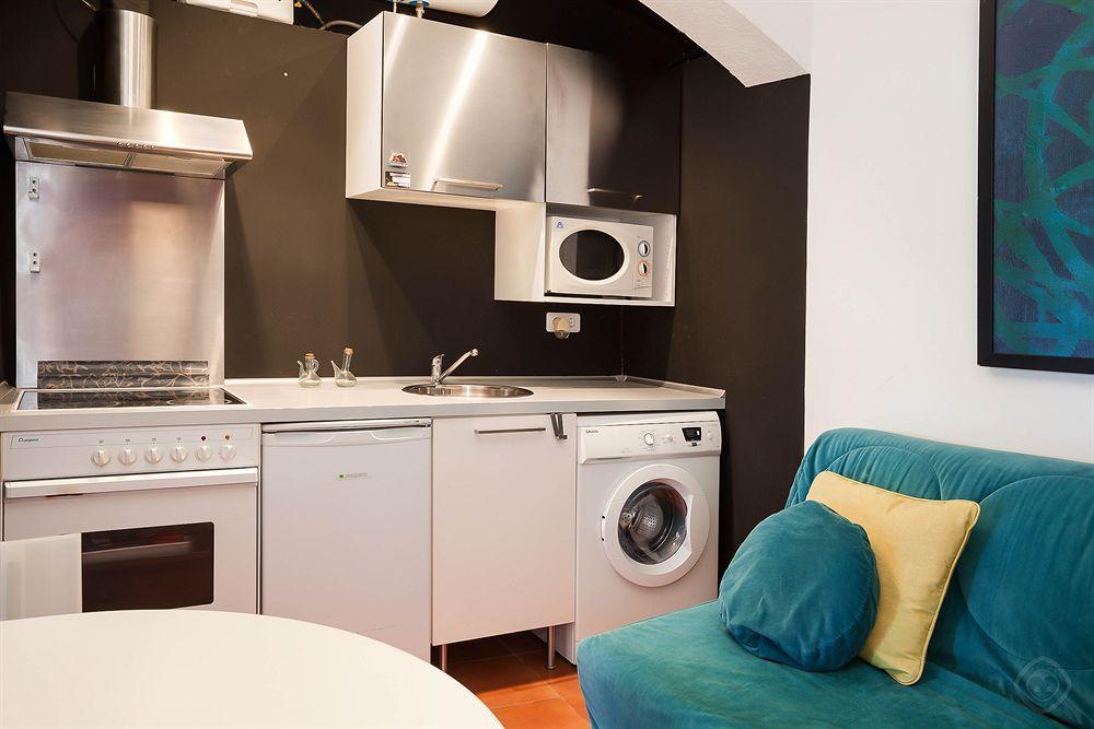 Gracia Apartments Barcellona Esterno foto