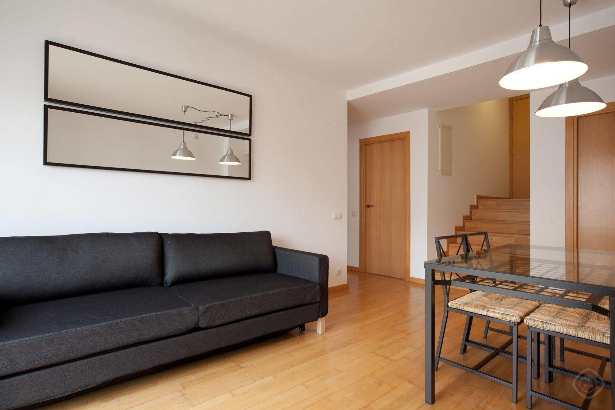 Gracia Apartments Barcellona Esterno foto