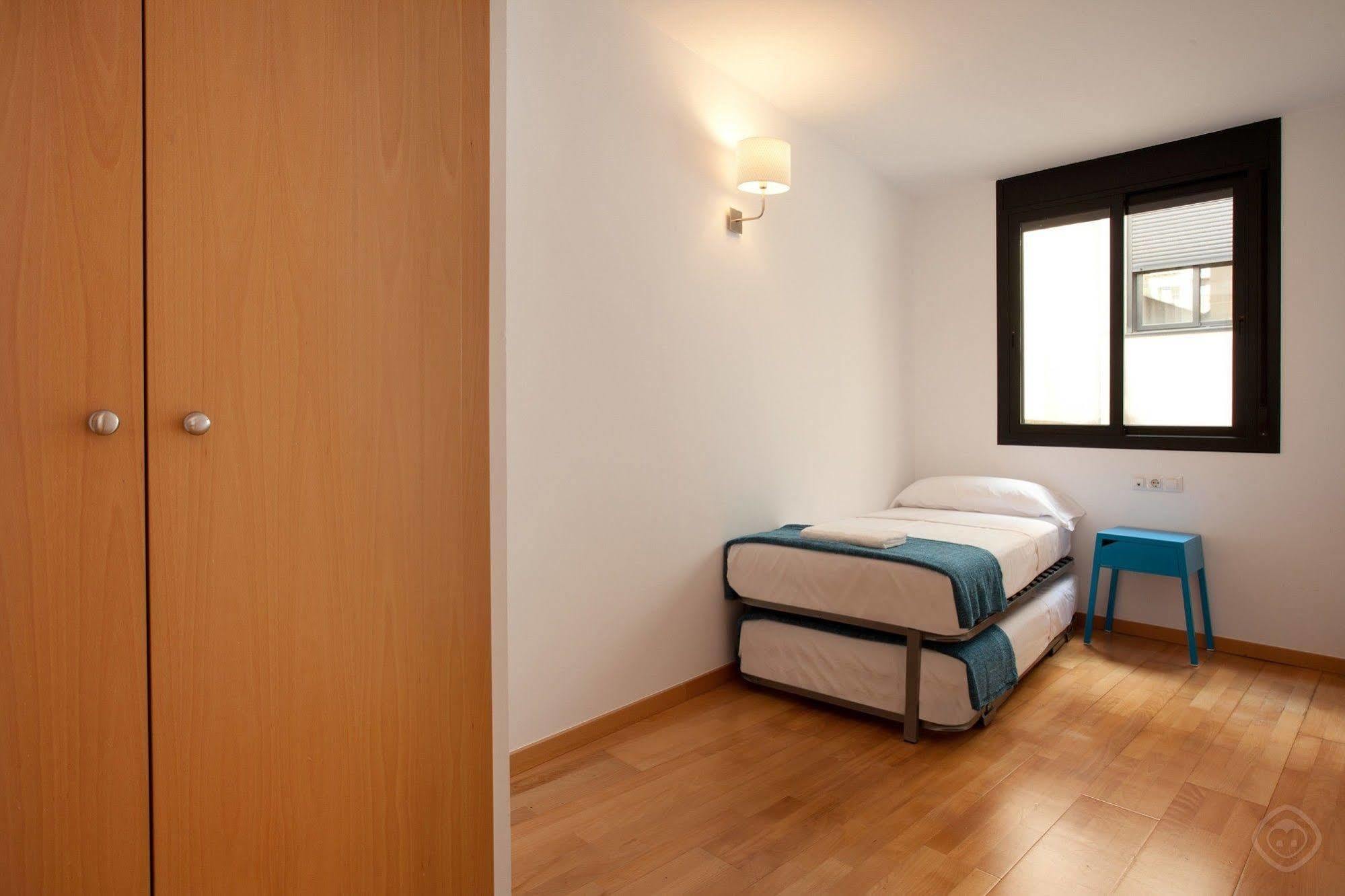 Gracia Apartments Barcellona Esterno foto